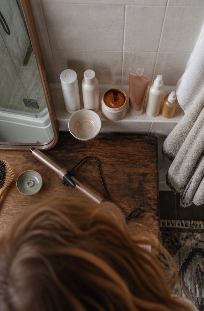 Hair care products for copper color including shampoo mask gloss and heat protectant